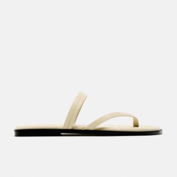 Zara Asymmetrical Strap Cream Leather Sandals, Size 38, US 7.5 New with Tags - Picture 2 of 7